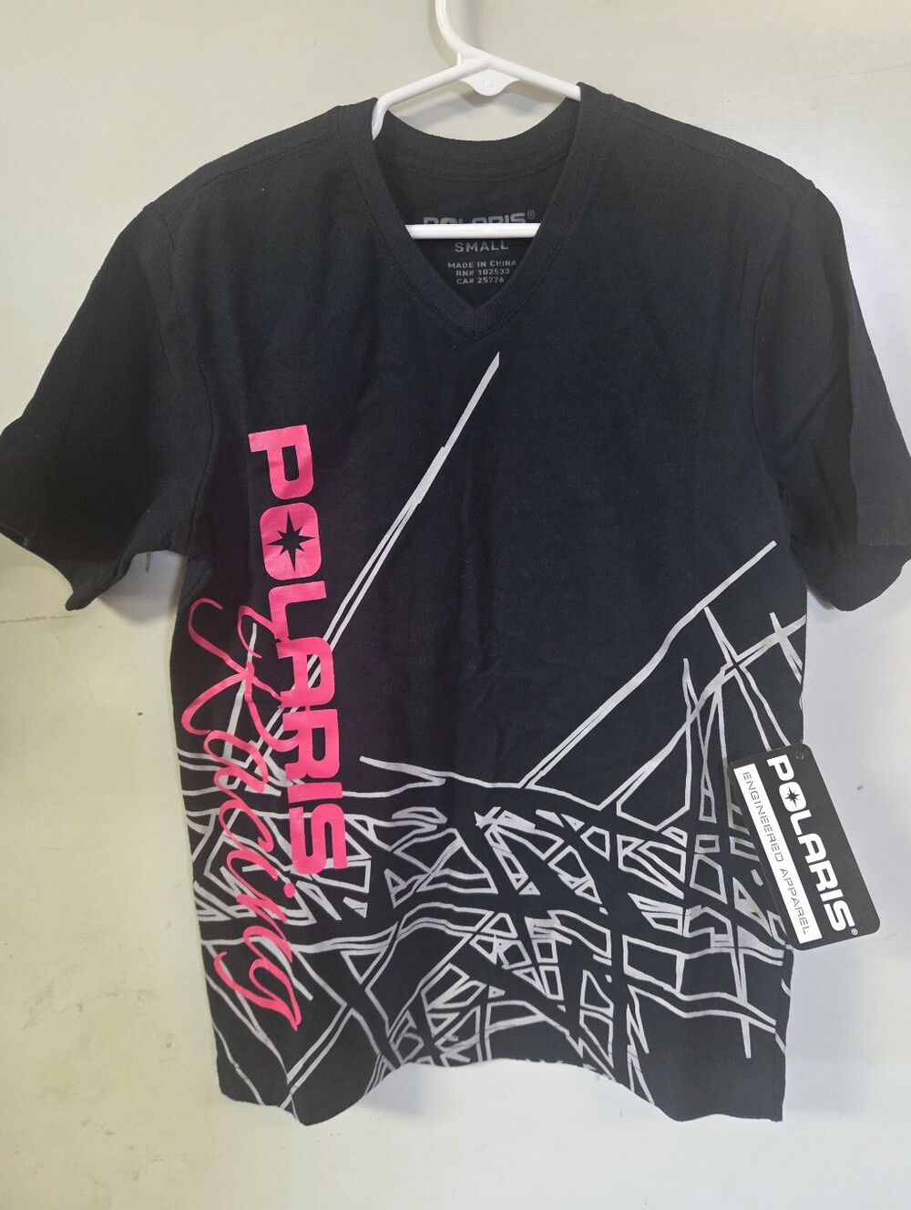 Kids' Polaris Black & Pink Graphic V-Neck Tee